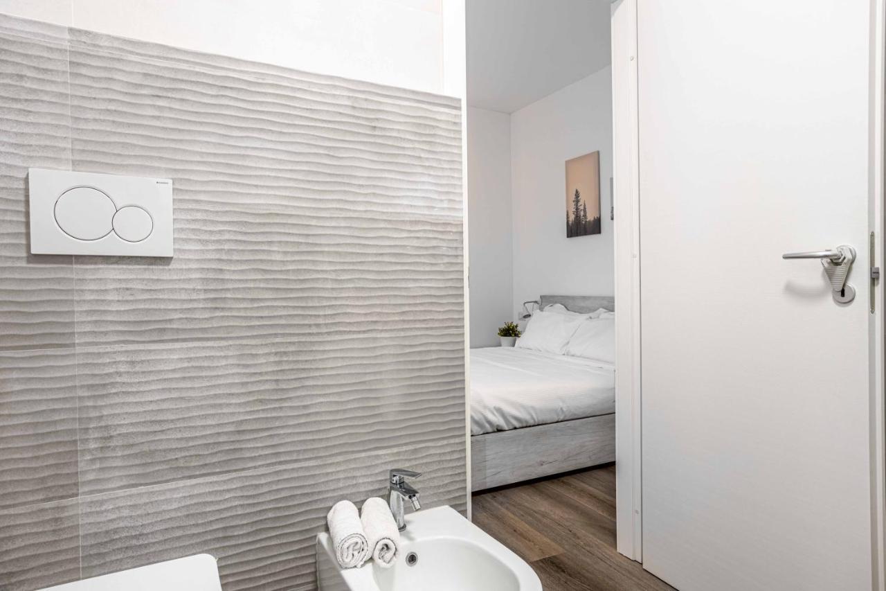 2 Bedrooms Apt With Terrace - Nolo Area Via Varanini Milan Luaran gambar